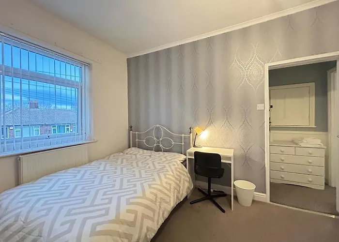 Straighter - Cosy House - Free Parking - Free Fast Wifi 度假居 利兹